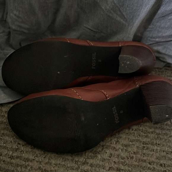 Vintage style fossil healed booties - Picture 2 of 3